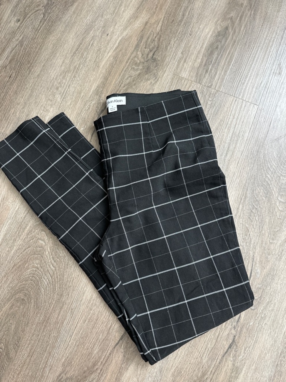 Calvin Klein Women’s Black Windowpane Pants Size 6 Stretch Dress Pants